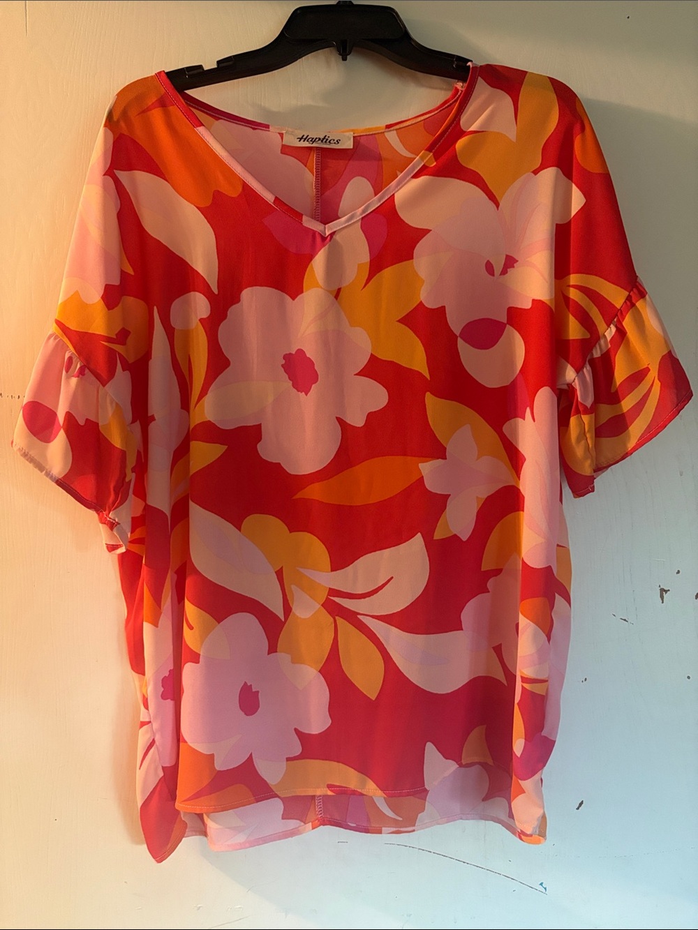 Happles Red Floral V-Neck Short Sleeve Blouse